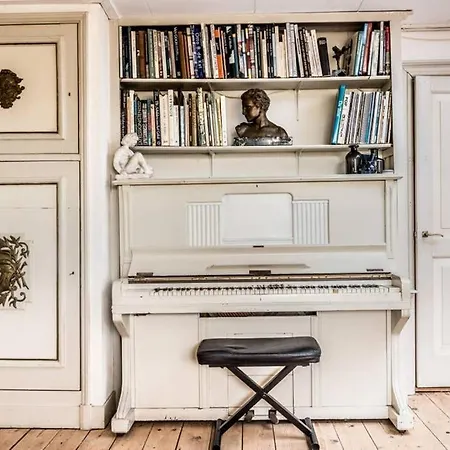 Meeuwen Manor Appartement *