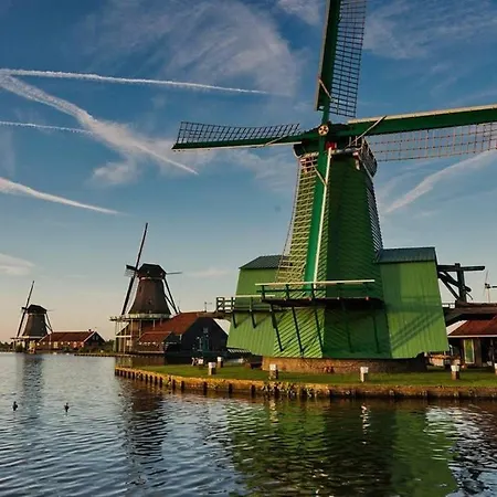 Meeuwen Manor Edam